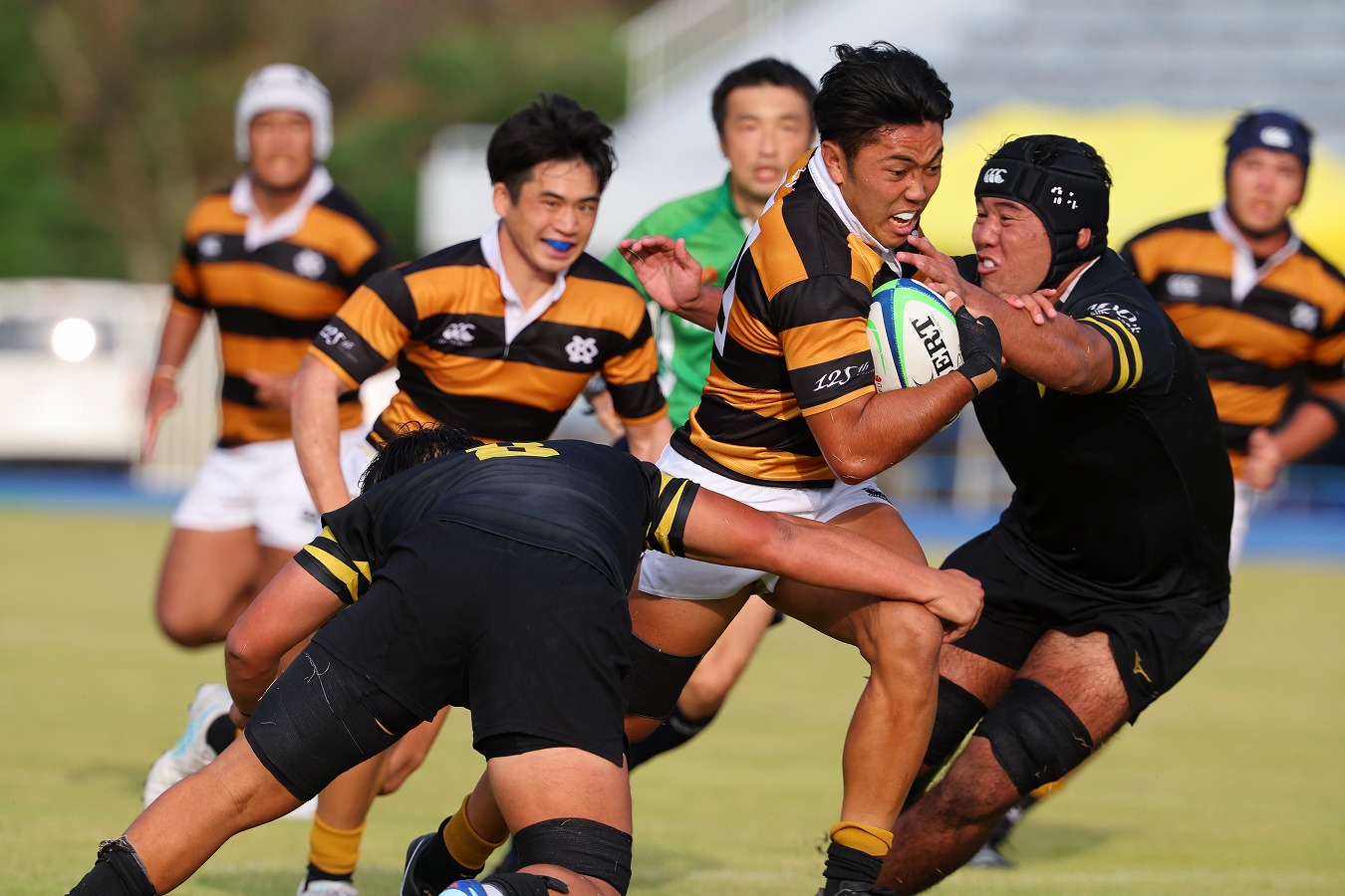 【関東大学対抗戦】慶大が青学大撃破で今季初勝利。立教大は日体大を下す。選手権争いは大混戦に。