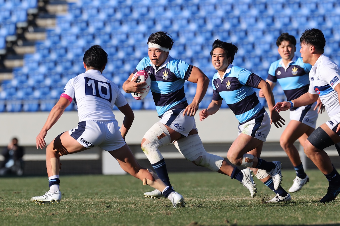 【関東大学リーグ戦 入替戦】昨季昇格の関東学院大［1部・8位］が中央大［2部・1位］との接戦制す。終盤に突き放し残留。