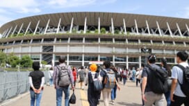 リーグワンプレーオフトーナメント試合会場、準々決勝は花園、決勝は4季連続で国立で開催。