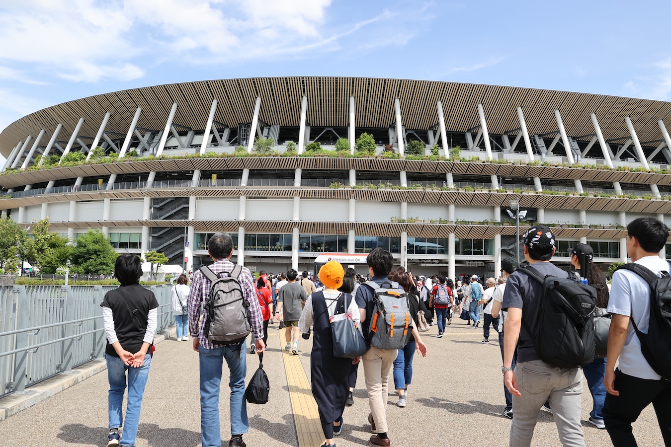 リーグワンプレーオフトーナメント試合会場、準々決勝は花園、決勝は4季連続で国立で開催。