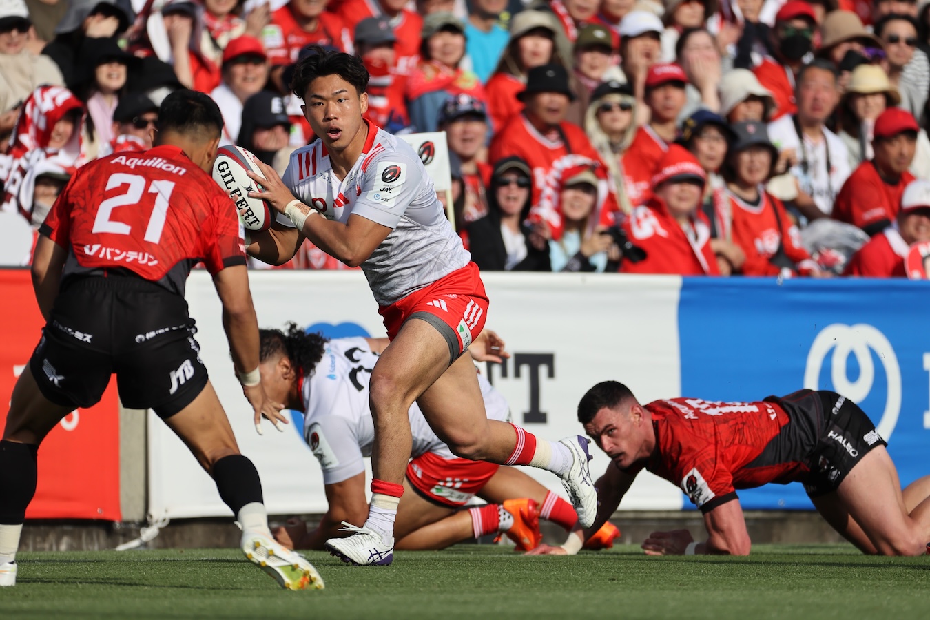 【リーグワン】コベルコ神戸スティーラーズが後半の得点ラッシュで快勝。横浜キヤノ..