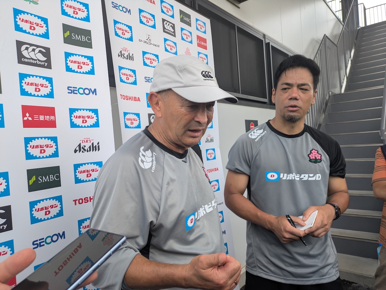 防御に経験値。求む、田中史朗。日本代表エディー・ジョーンズの宮崎合宿談話。