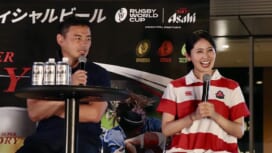東京スカイツリーで500人がサクラフィフティーンを応援。ゲストの五郎丸歩氏は即興解説など大活躍。