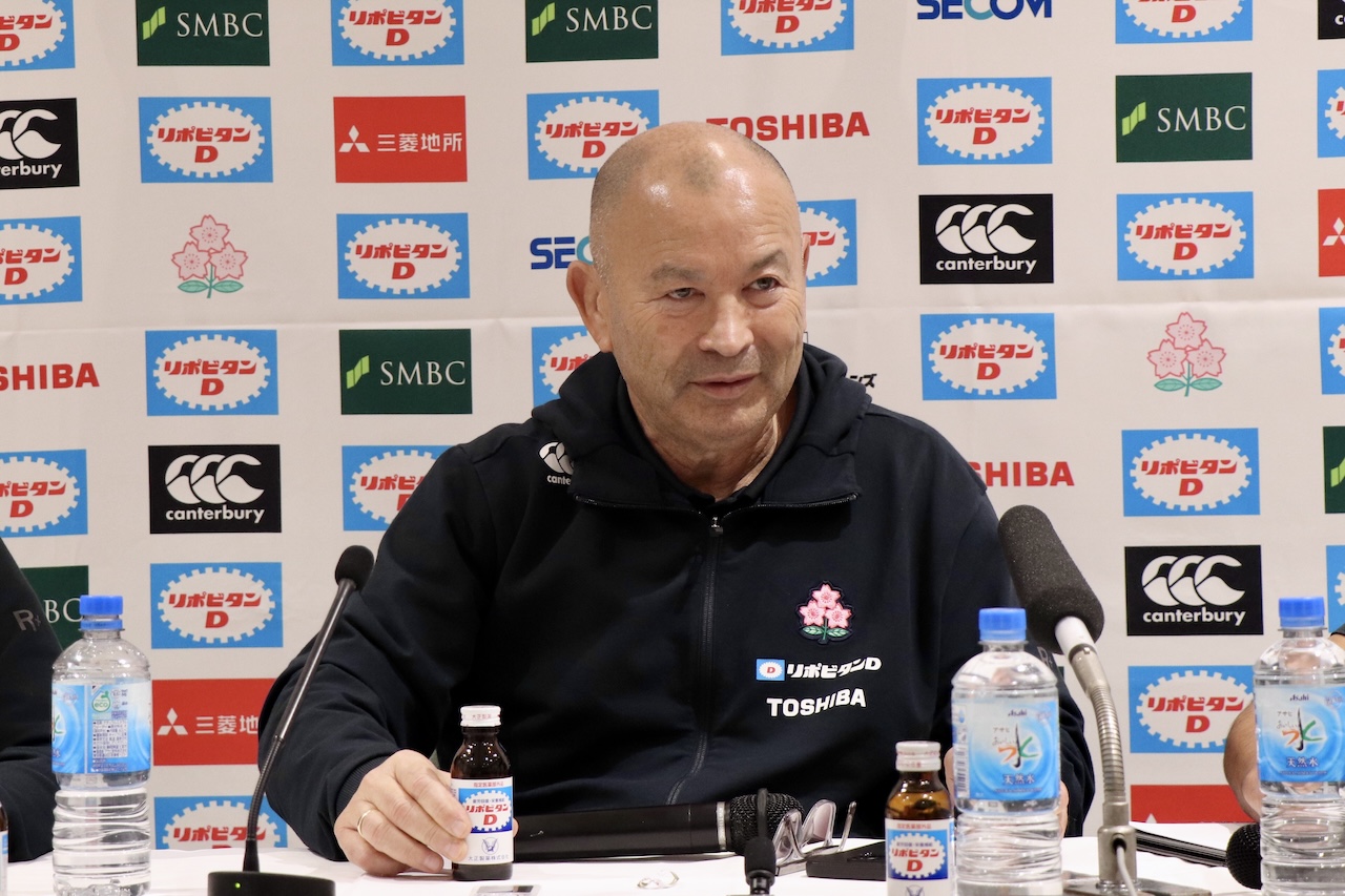 日本代表が欧州遠征から帰国。エディー・ジョーンズHCは「選手層の厚み」に手応え。