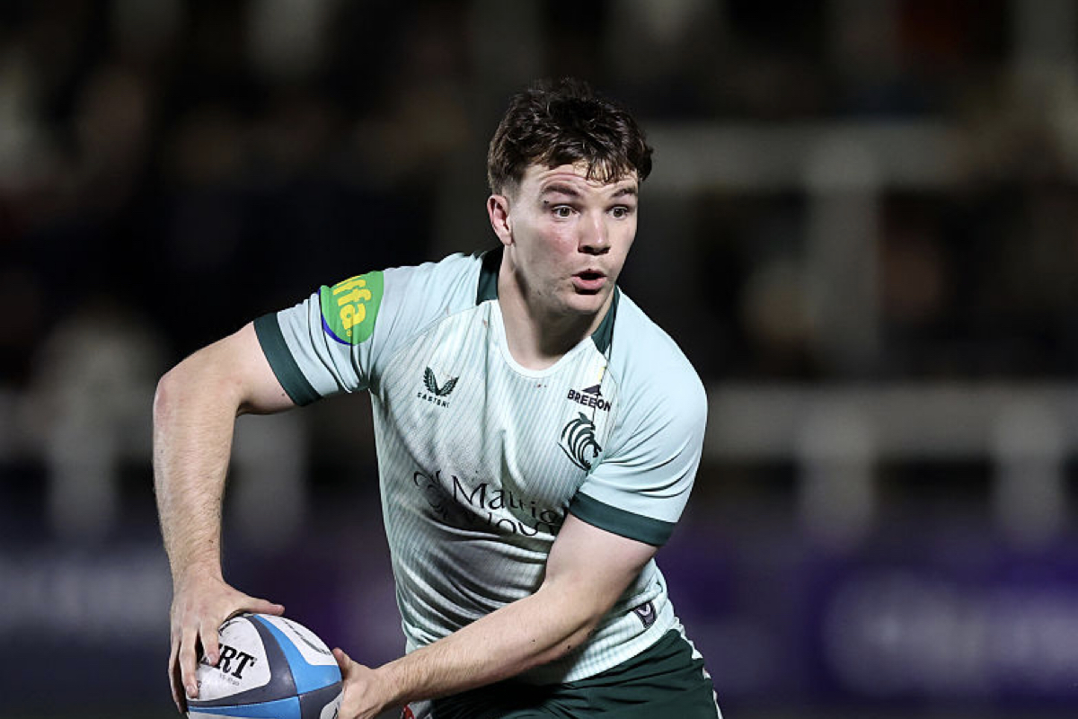 三菱重工相模原ダイナボアーズに英レスターからSO/FBチャーリー・ティトコムが期限..