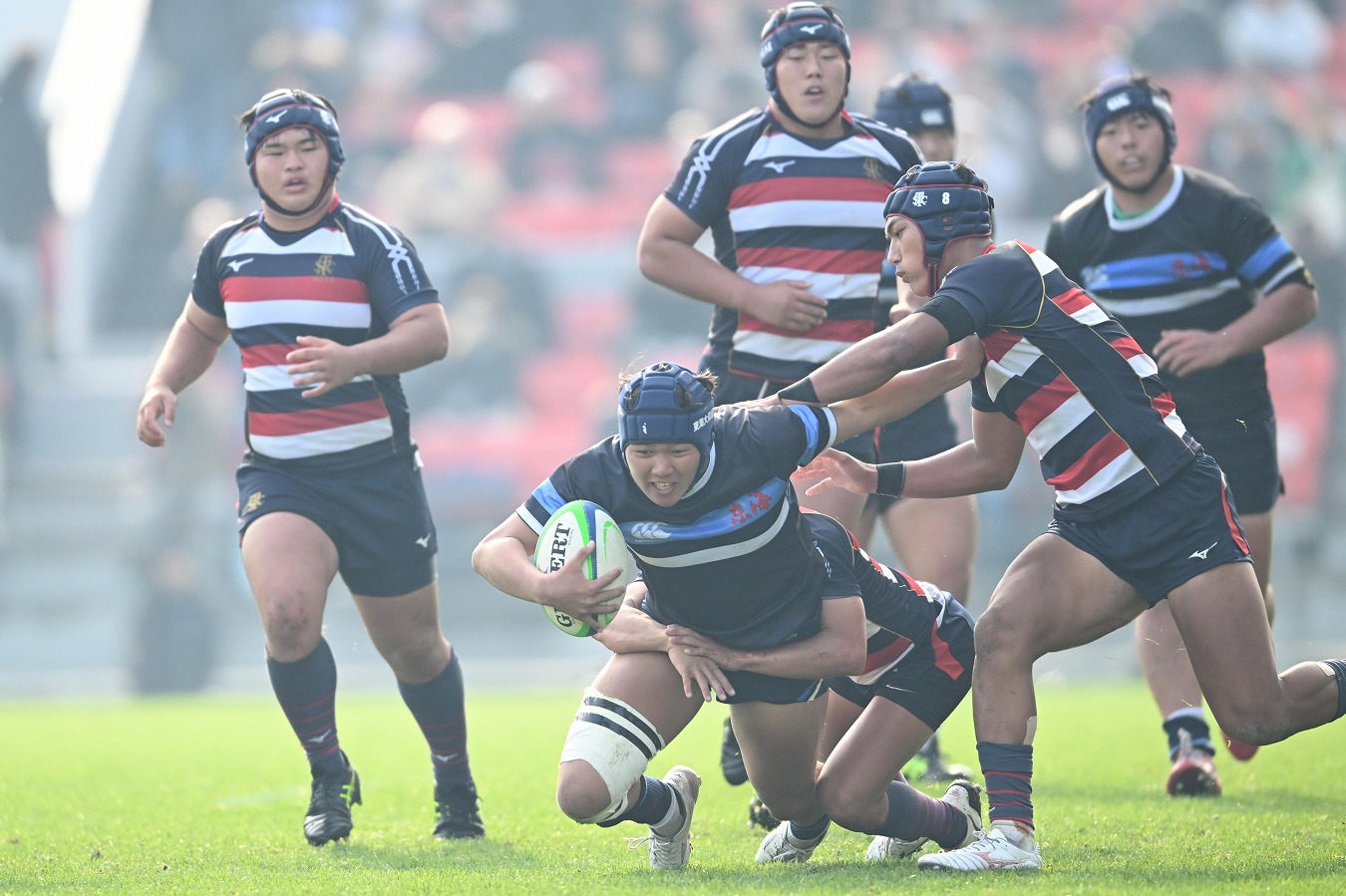 【第105回全国高校大会】シード校が登場の2回戦。東海大大阪仰星が激闘の末に佐賀工を破る。大分東明×中部大春日丘は引き分け抽選に。