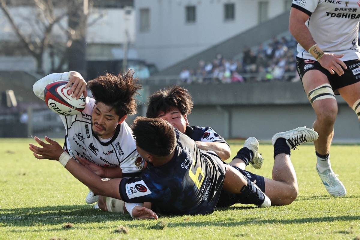 【リーグワン】ブレイブルーパス、終盤に底力を発揮し4勝目を獲得。D-Rocksの奮闘も光る。