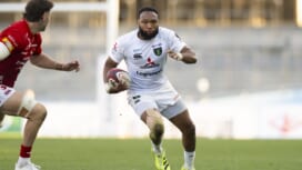 焼肉の話題では笑顔。ダイナボアーズのルカニョ・アム、勝つための判断と条件を語る。