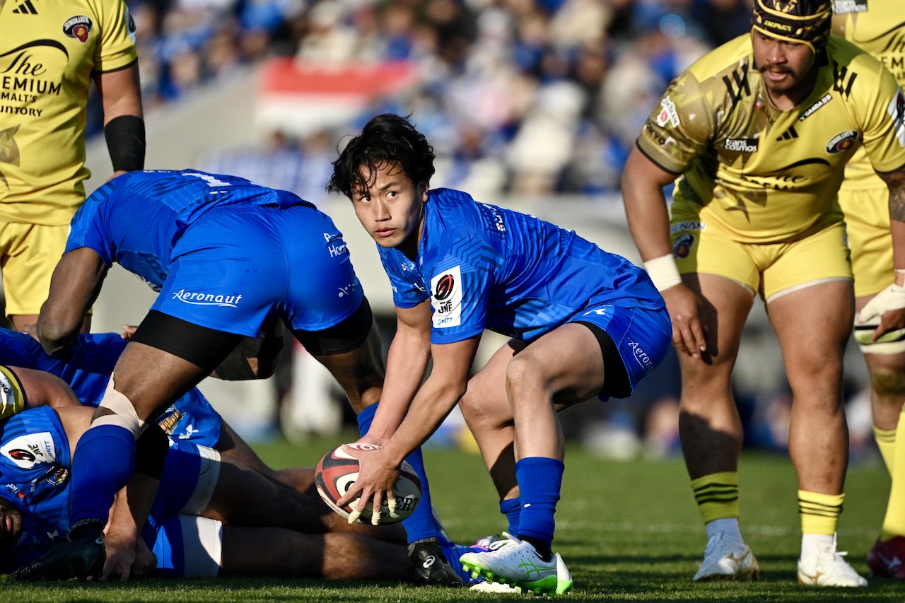 萩原周［埼玉パナソニックワイルドナイツ／SH］が逆転トライを演出。意識したゲームの「テンポ」