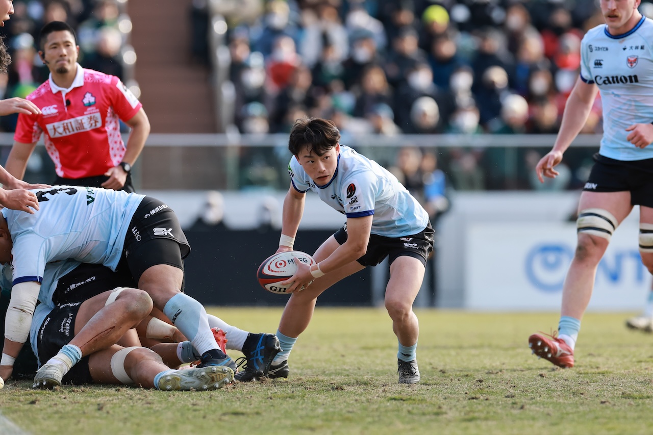独自キックで驚き与える。イーグルスの新星・土永旭、名手の帰還に喜び。