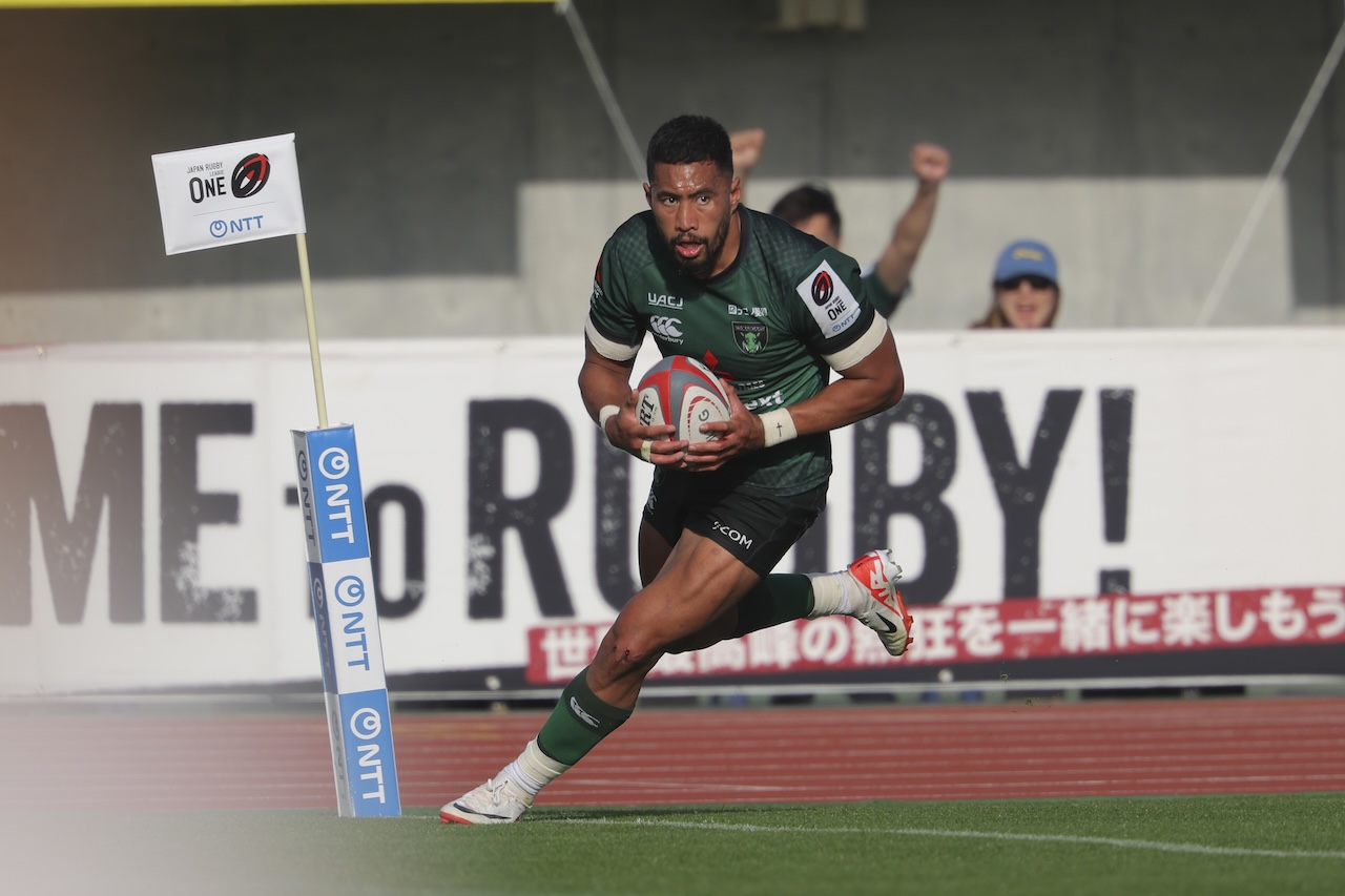 マット・ヴァエガ［三菱重工相模原ダイナボアーズ／WTB］がハットトリック。トライ王に迫る今季13本目