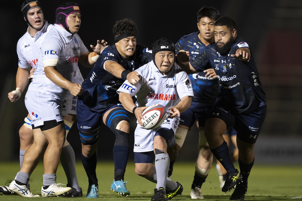 ブルーレヴズの日野剛志はプレーオフ争いで「プレーオフのプの字も出さない」。意図は