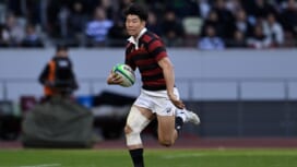 早大FB矢崎由高がオーストラリア留学に出発。W杯開催地でレベルアップ目指す。