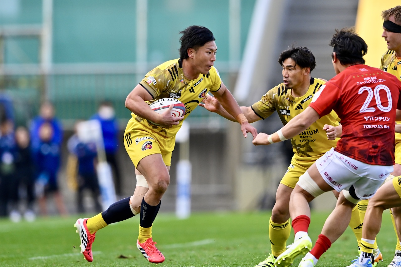 東京サントリーサンゴリアスがプレーオフ準々決勝のメンバー発表。フロントロー入れ替えで“2連勝”ねらう