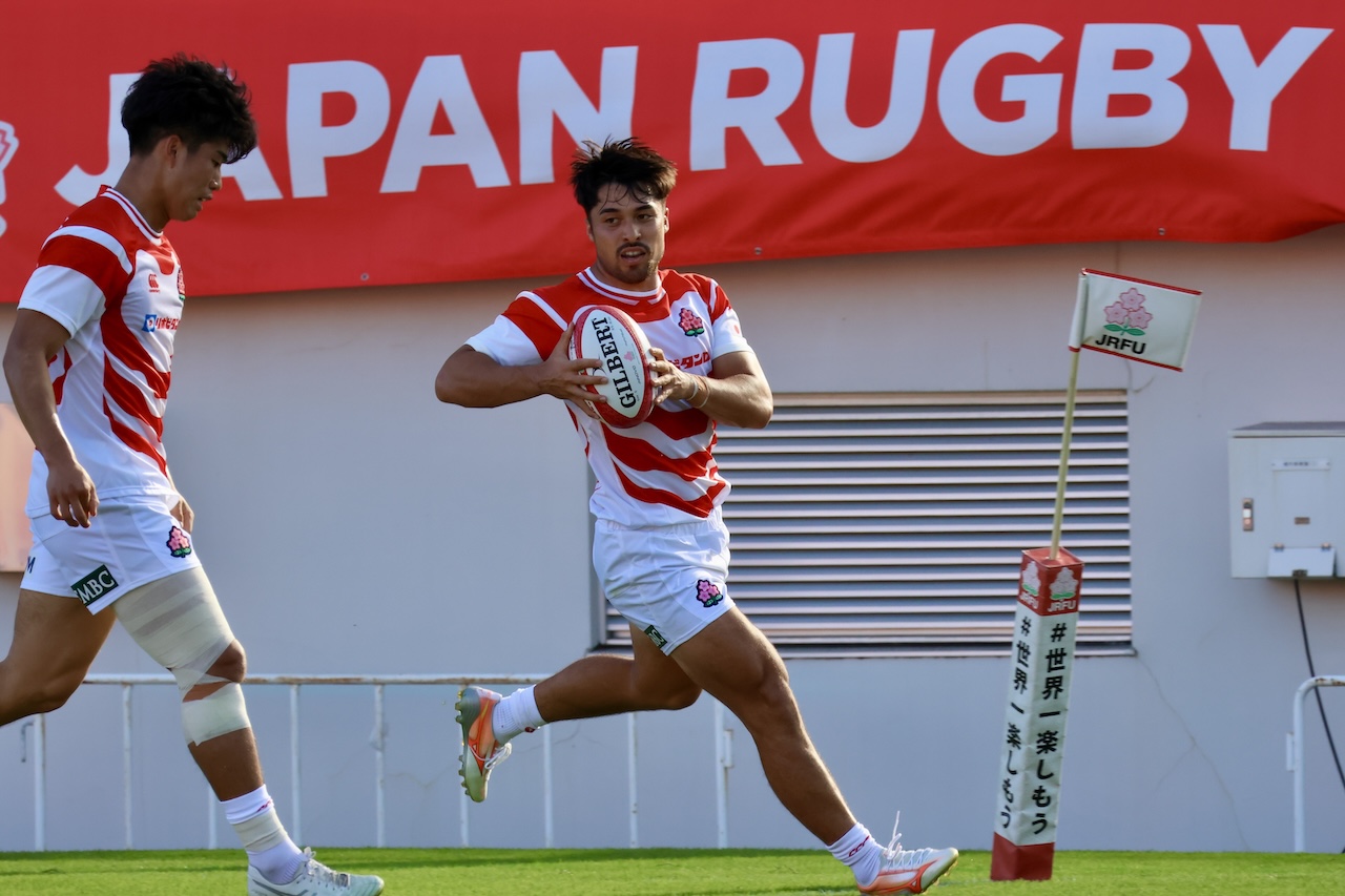 【日本代表】オーストラリア戦前日のキャプテンズランで軽快に動く。メイン平は「空中戦」のポイント示す