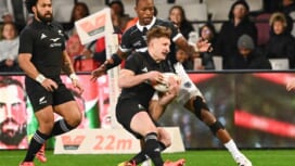 RGRツアー第2戦、NZ代表オールブラックスがシャークスに完封勝利。試合前はCTBノヌ..