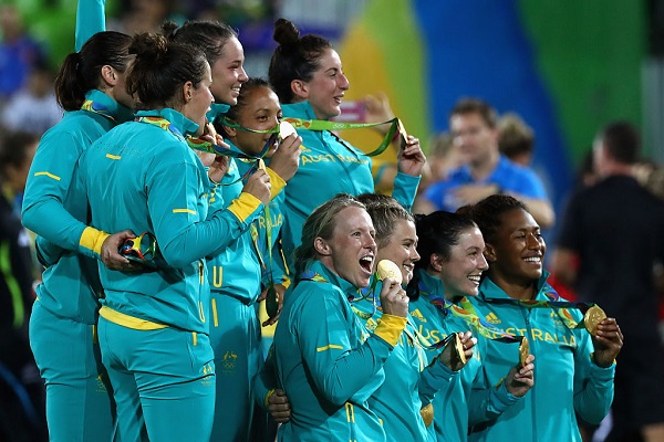リオ五輪女子セブンズの金メダルは豪州！　NZ敗れヒロイン涙